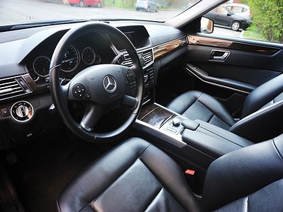 Автомобиль в аренду фото 2 - Mercedes-Benz E-Class W212 2012