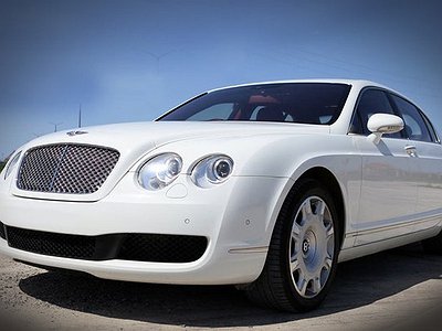Автомобиль в аренду фото 1 - Bentley Continental 2011