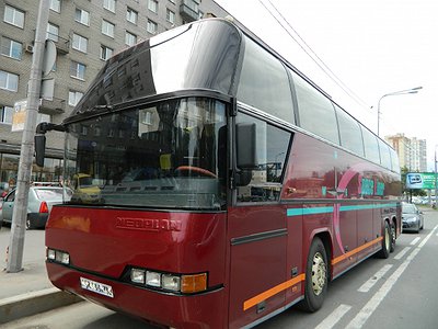 Автобус в аренду фото 3 - Neoplan 1999