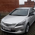 Аренда Hyundai Solaris с водителем в городе Санкт-Петербурге - Владимир Кириченко