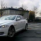 Аренда Jaguar XJ с водителем в городе Санкт-Петербурге - Станислав Бессонов