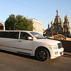 Аренда Infiniti QX с водителем в городе Санкт-Петербурге - Алексей Яковлев