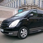 Аренда Hyundai Starex с водителем в городе Санкт-Петербурге - Дмитрий Коломиец