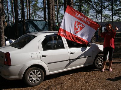 Автомобиль в аренду фото 1 - Renault Logan 2013
