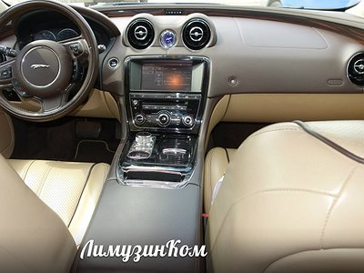 Автомобиль в аренду фото 2 - Jaguar XJ 2013